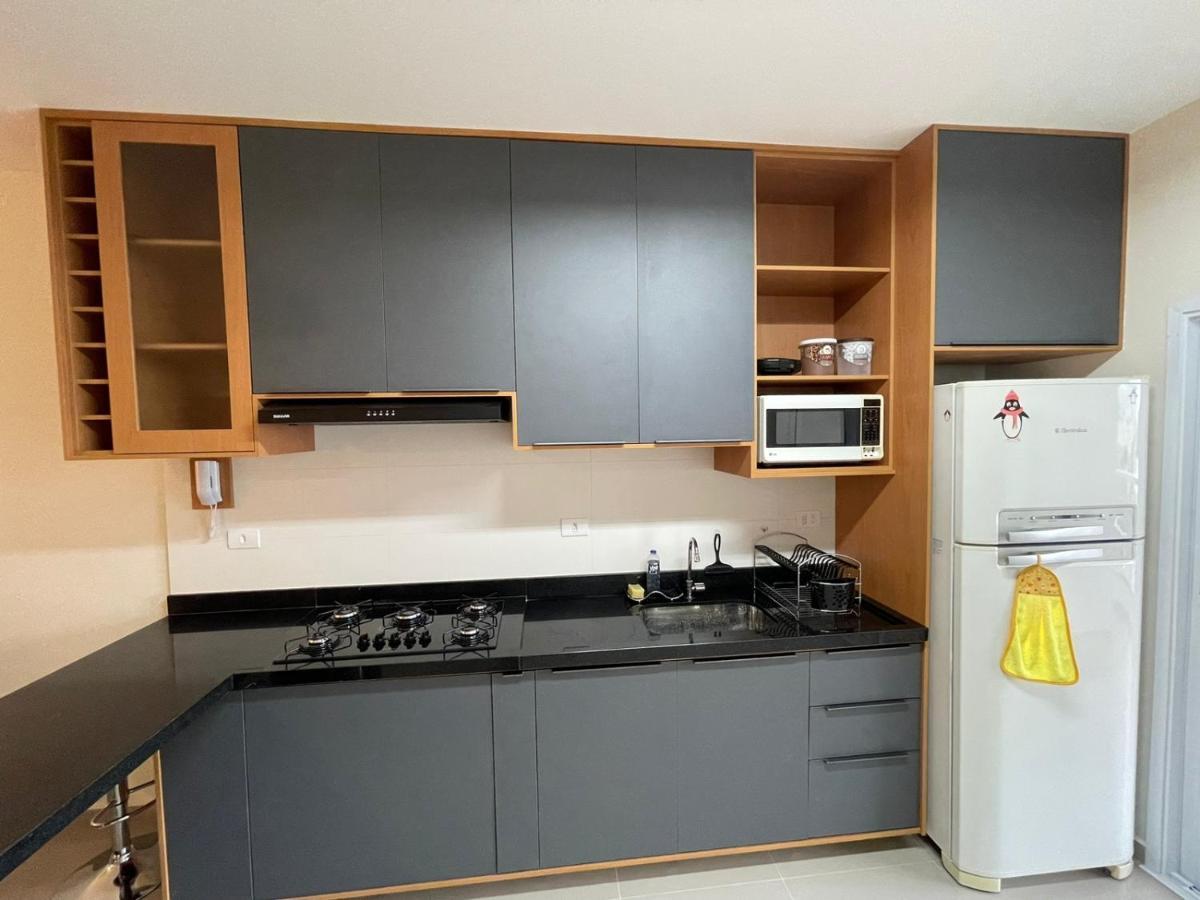 Apartamento Com Piscina No Centro Lägenhet Ubatuba Exteriör bild