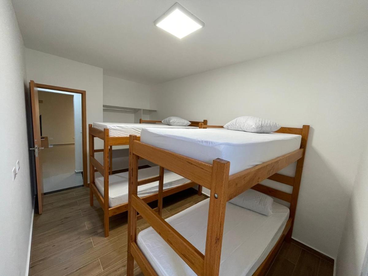 Apartamento Com Piscina No Centro Lägenhet Ubatuba Exteriör bild